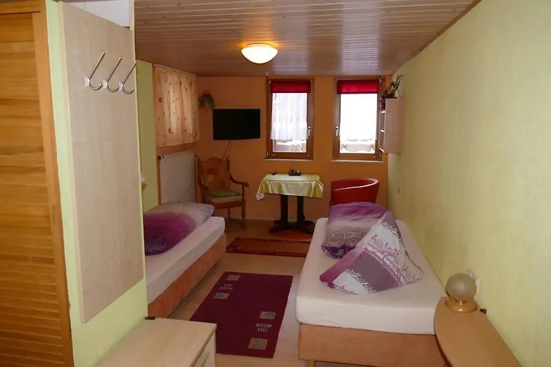 Gästezimmer Schanz-Hilbel-1